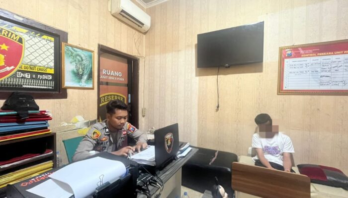 Polisi Amankan Provokator Kericuhan, Pertandingan Sepak Bola Antara MU Vs Persis Solo