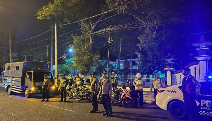 Sinergi TNI-Polri Gelar Patroli Skala Besar, Jaga Kondusifitas Pamekasan