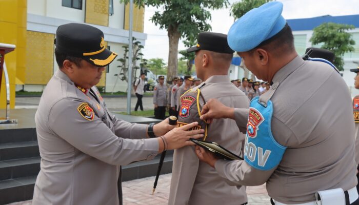 Kapolres Pamekasan Pimpin Apel Pengukuhan Pamapta Polres Pamekasan