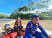 Tim SAR Berhasil Menemukan Dua Korban Kecelakaan Perahu Di Sungai Meratak