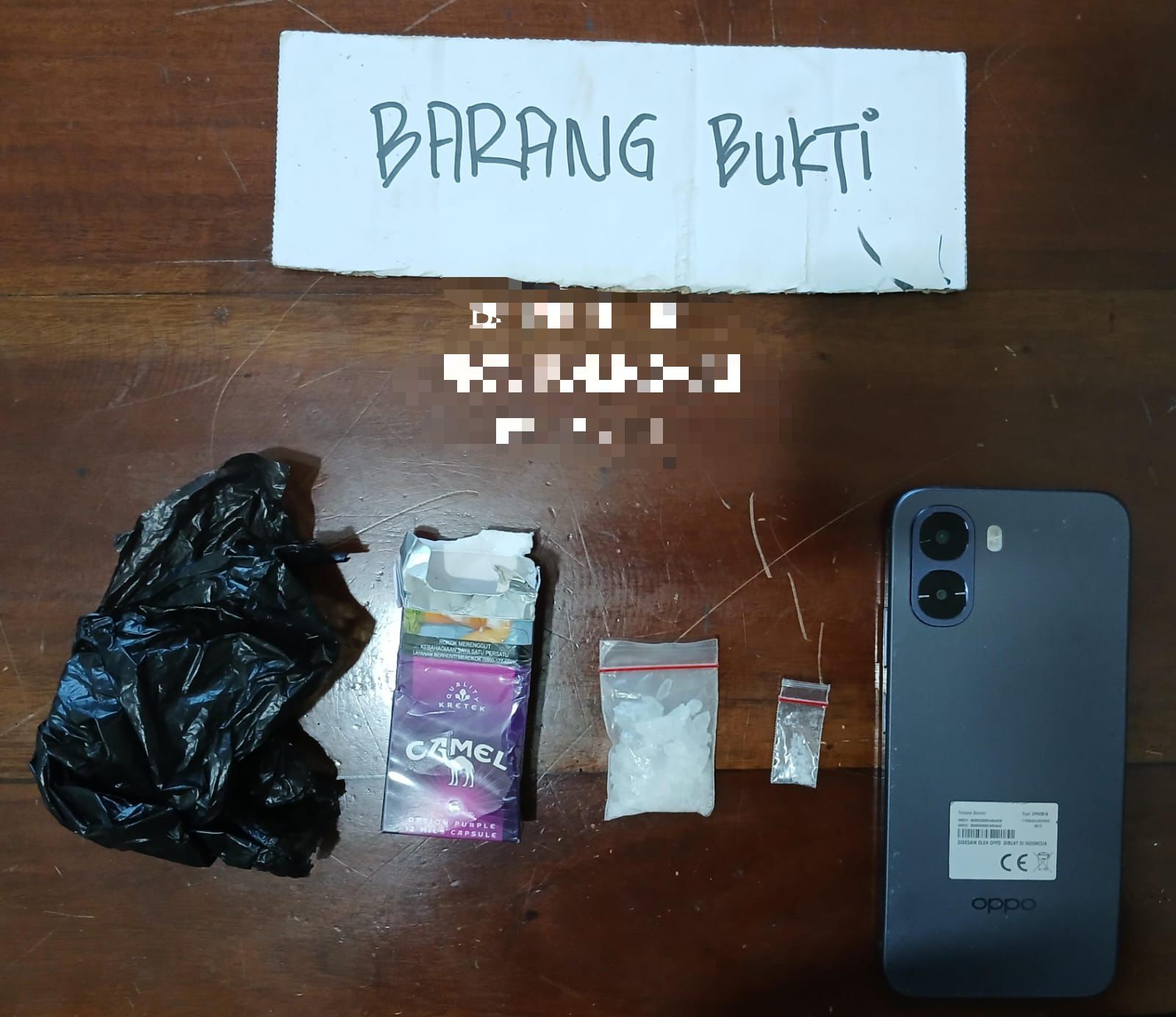 (Teksphoto: Barang bukti milik pelaku./doc. Humas)